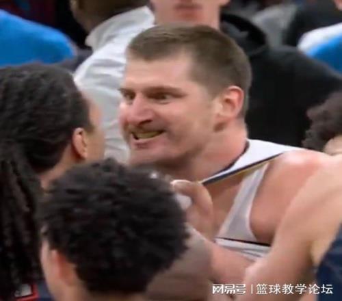 澳网女单赛,斯维亚特克,力压群雄挺,太阳城,太阳城娱乐,太阳城app,太阳城赌场